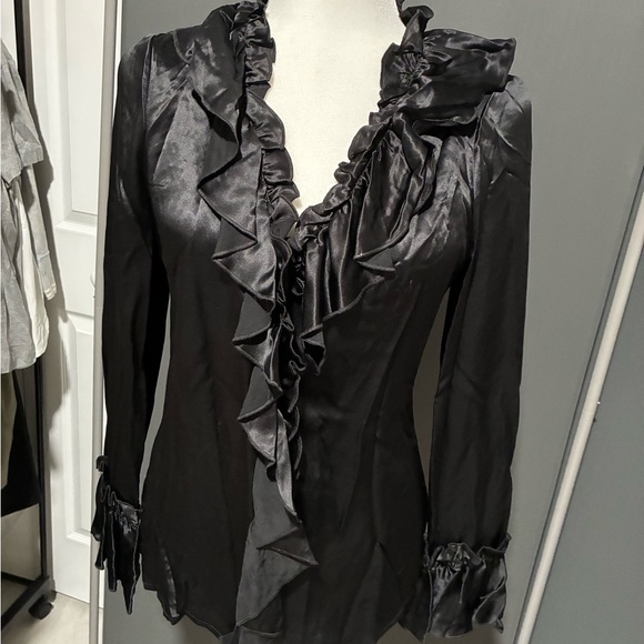 Elegant Black Ruffled Tory Burch Blouse - Picture 1 of 6